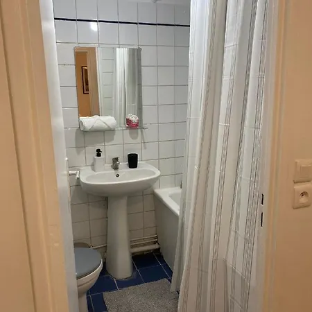 Luxsuite Aubervilliers